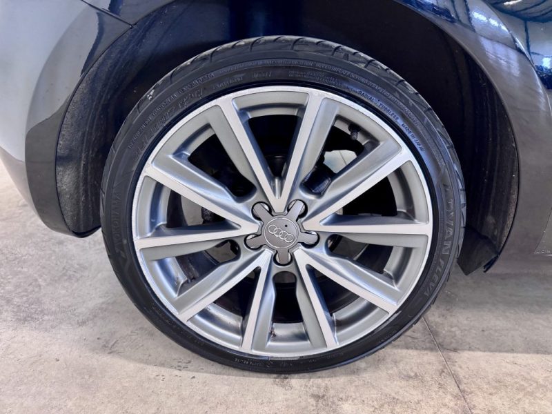 AUDI A1 1.6 TDI 105ch Ambition BVM 3 Portes