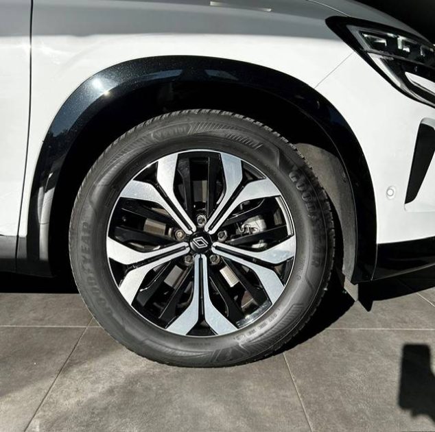 RENAULT AUSTRAL E-TECH 200 TECHNO 2024