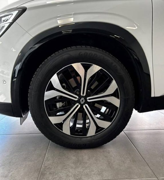 RENAULT AUSTRAL E-TECH 200 TECHNO 2024