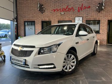 Chevrolet Cruze 1.6i 124Ch 📷 Caméra de Recul ❄️ Climatisation 🛡️ Garantie