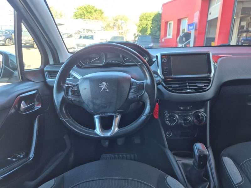 PEUGEOT 208 1.2 82CH BVM5 ACTIVE  