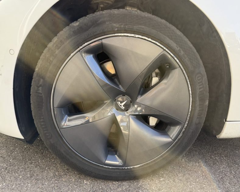 TESLA MODEL 3 - 2emes Mains - SoH 83% - Blanche / Noir