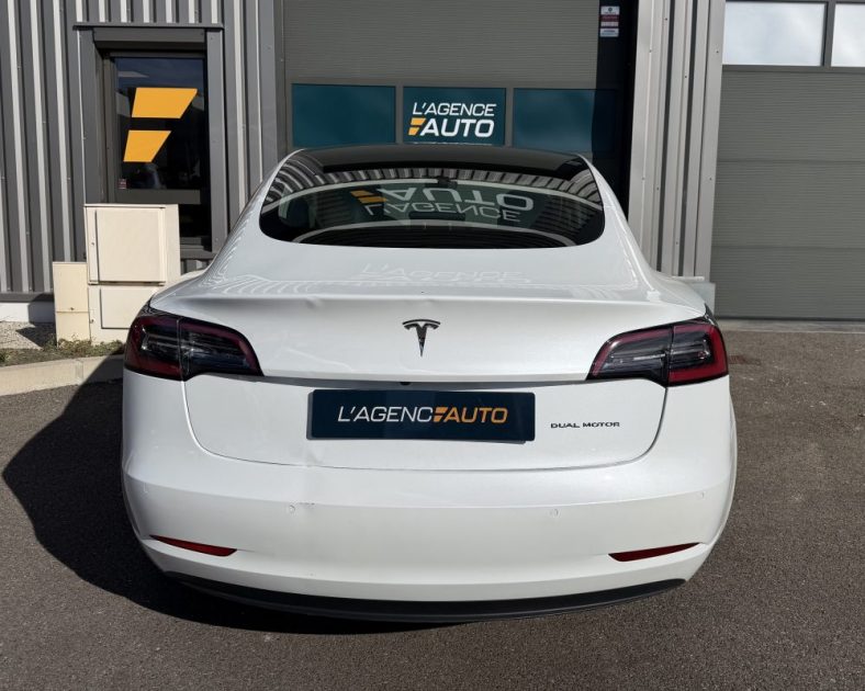 TESLA MODEL 3 - 2emes Mains - SoH 83% - Blanche / Noir