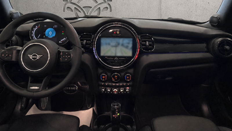 MINI COOPER JOHN COOPER WORKS  2023 JCW