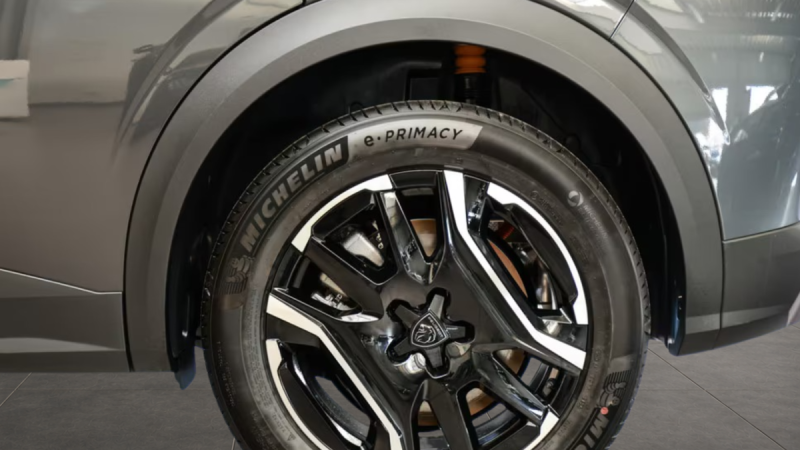 PEUGEOT 3008  GT PLUG-IN HYBRID 195 E-DSC7 2026