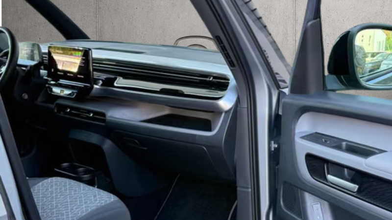 VOLKSWAGEN VW ID. BUZZ PRO 204 cv PRO  2024