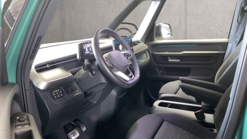 VOLKSWAGEN ID. BUZZ PRO LR  LR ENERGY 2026 7 places