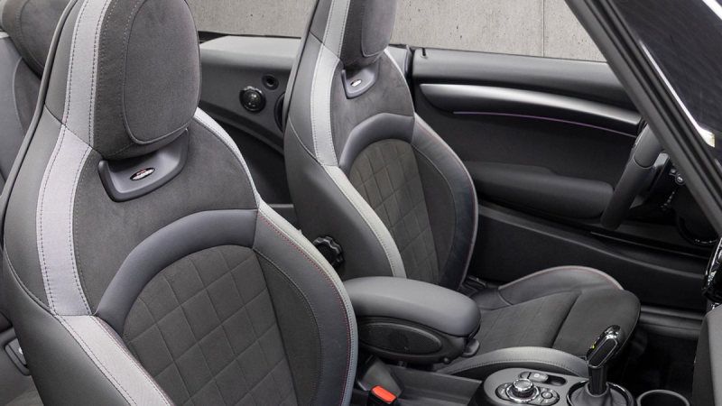 MINI JOHN COOPER WORKS 231 CH PREMIUM PLUS 2023
