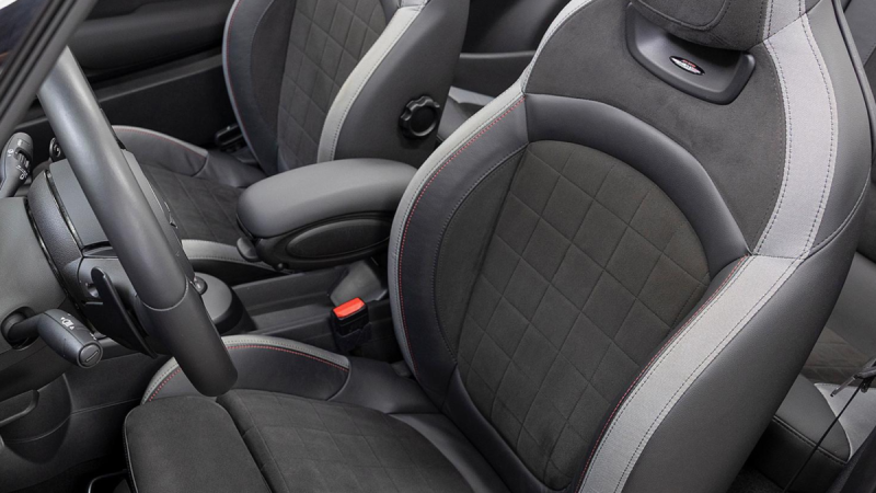 MINI JOHN COOPER WORKS 231 CH PREMIUM PLUS 2023