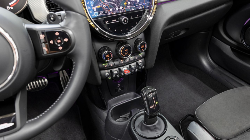 MINI JOHN COOPER WORKS 231 CH PREMIUM PLUS 2023