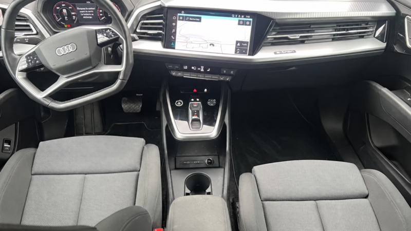 AUDI Q4 E-TRON ADVANCED 2024