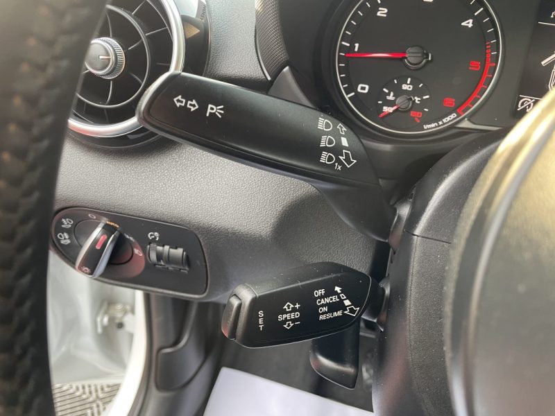 AUDI A1 1.6 TDI  105CV  GARANTIE 3/12 MOIS 2013