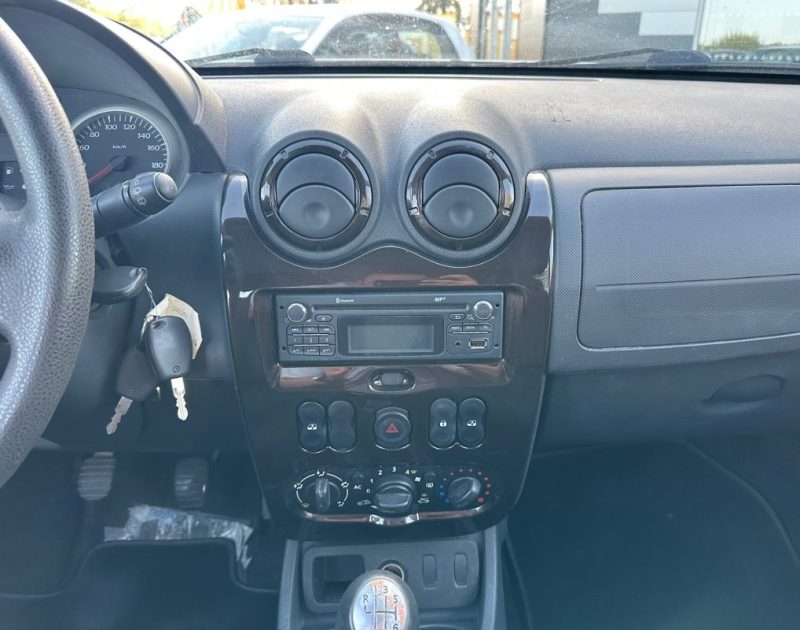DACIA DUSTER 1.5 DCI 110CV 2012 SUIVI & GARANTIE 6 MOIS