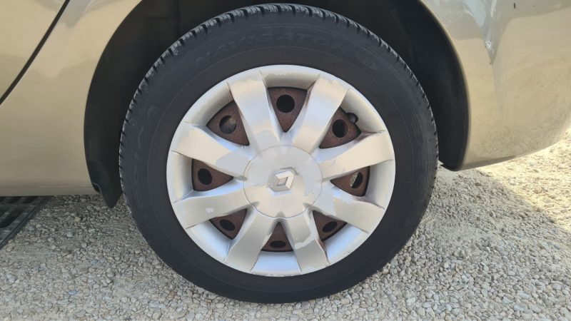 RENAULT Clio 3 Break - 100ch essence