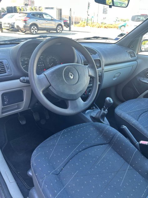 RENAULT CLIO II 1.5 DCI 65 AUTHENTIQUE 2002