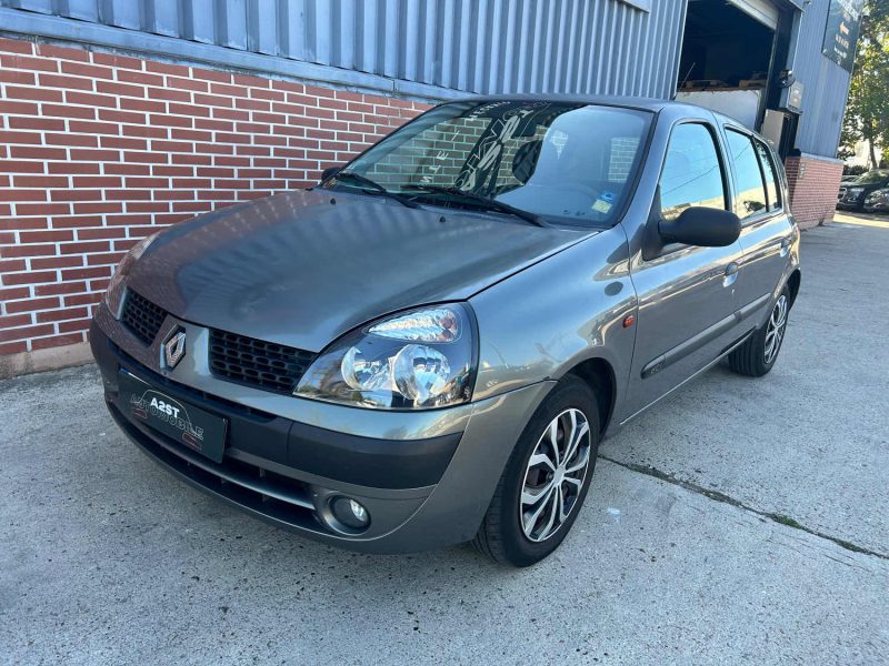 RENAULT CLIO II 1.5 DCI 65 AUTHENTIQUE 2002