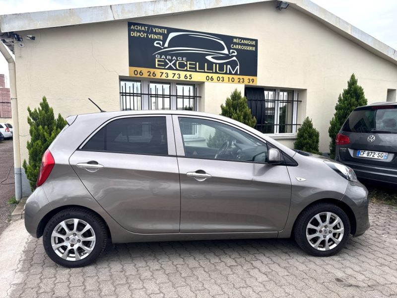 KIA PICANTO URBAN CHIC GARANTIE 12 MOIS 1.2L ESS 86 CH