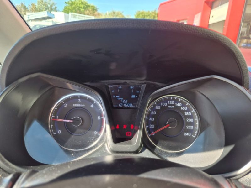 HYUNDAI IX20 1.6 CRDI 115 BLUE DRIVE INTUITIVE 