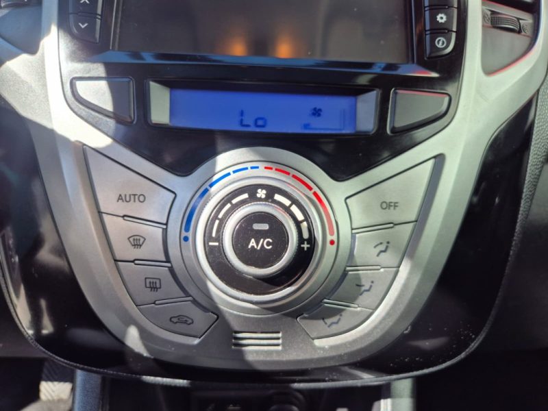 HYUNDAI IX20 1.6 CRDI 115 BLUE DRIVE INTUITIVE 