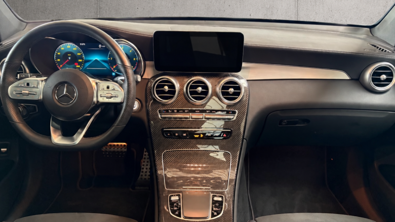 MERCEDES-BENZ GLC 300 D 4MATIC AMG LINE 2021
