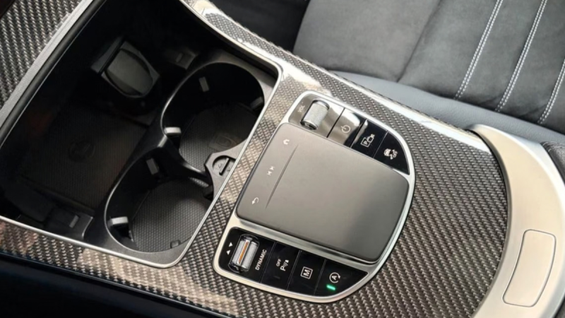 MERCEDES-BENZ GLC 300 D 4MATIC AMG LINE 2021