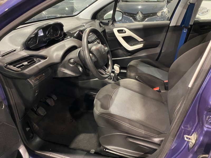 PEUGEOT 208 1.2I 68CH 