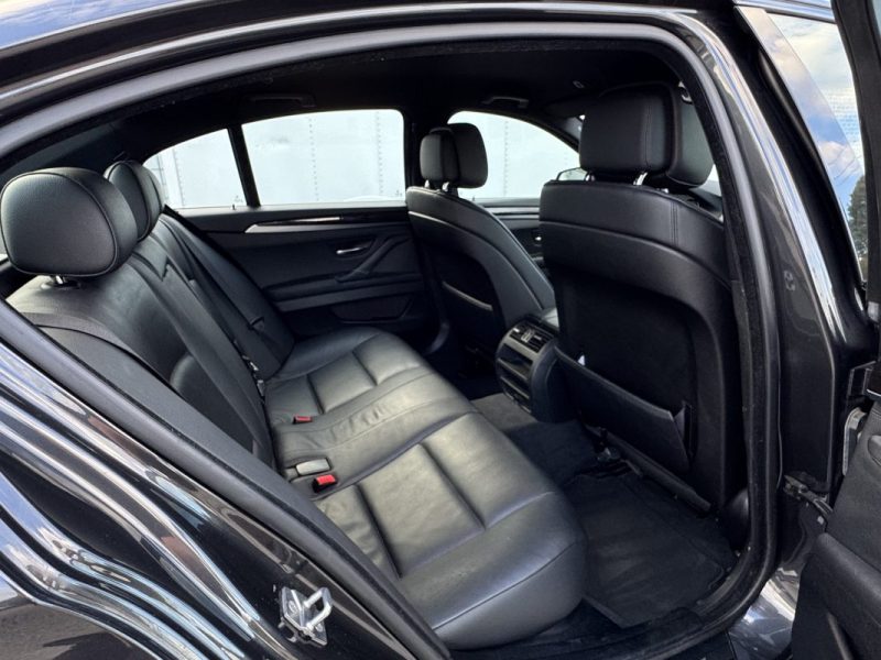 BMW 520 D 163Ch PACK LUXE FULL OPTIONS GPS/CLIM/CUIR 1er MAIN 