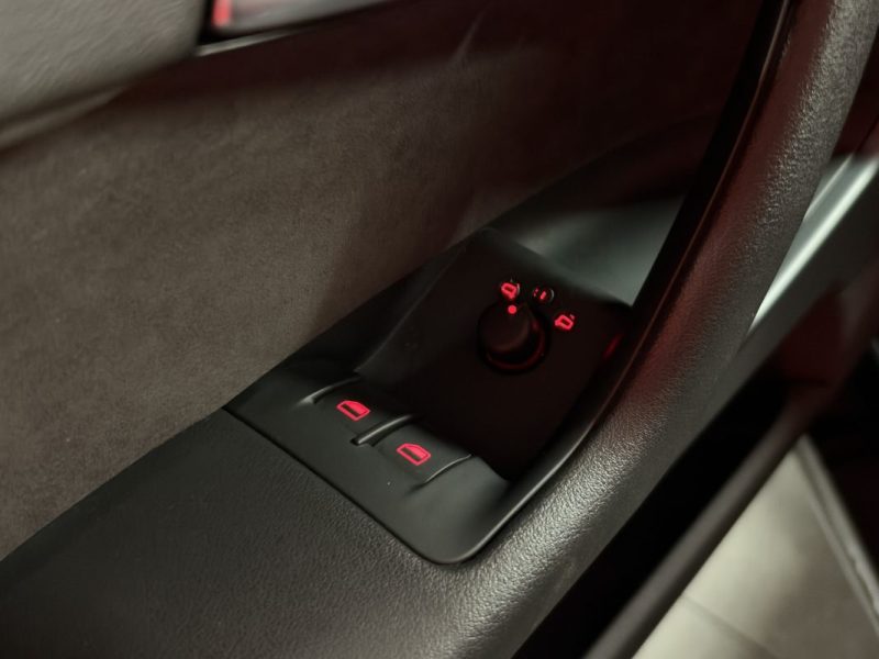 🟢 CarPlay Audi A3 1.8 TFSI 160 cv Ecran Gps Bluetooth Waze Netflix