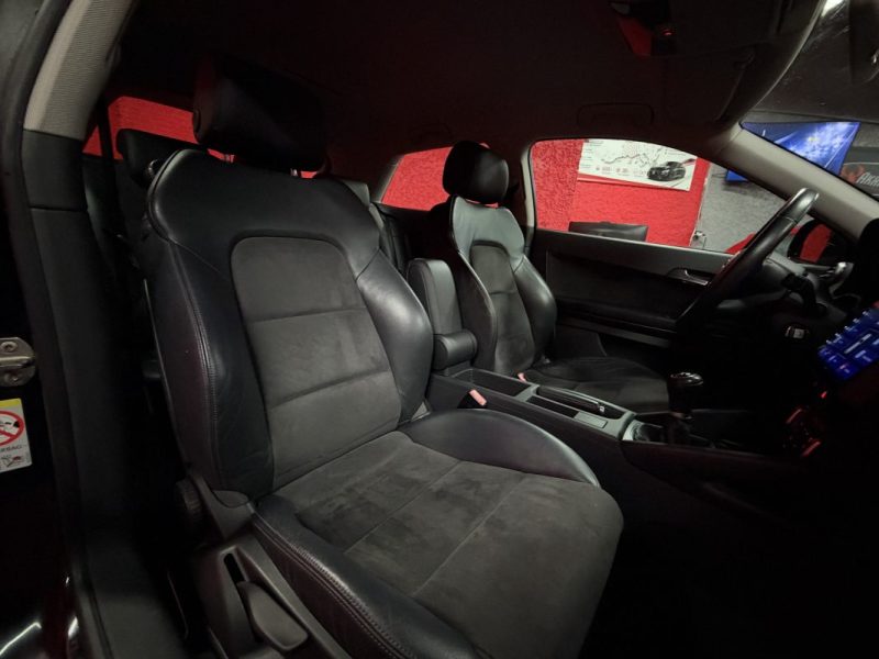 🟢 CarPlay Audi A3 1.8 TFSI 160 cv Ecran Gps Bluetooth Waze Netflix