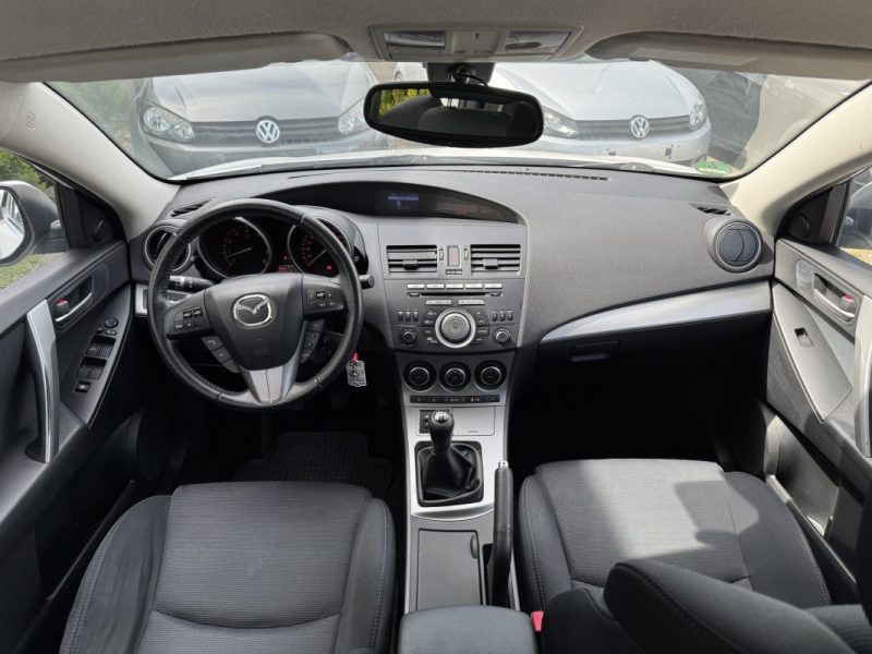 MAZDA 3 CONFORT 2010