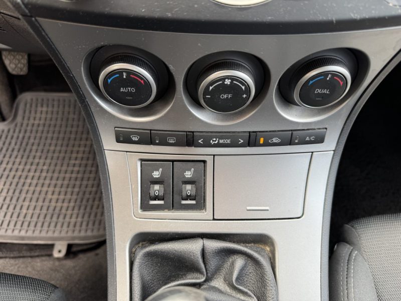 MAZDA 3 CONFORT 2010