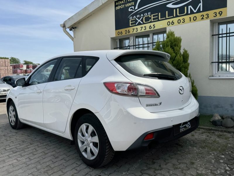 MAZDA 3 CONFORT 2010