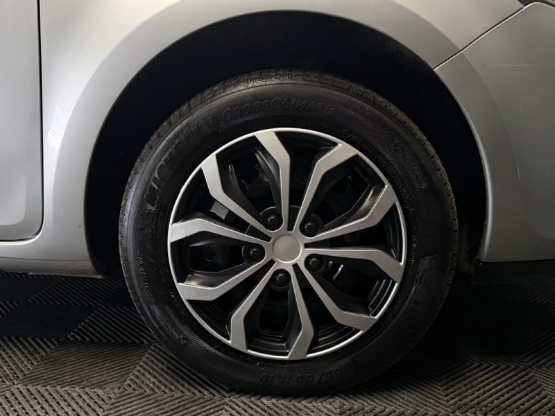 RENAULT CLIO III (2) 1.5 DCI 85ch DYNAMIQUE 5P