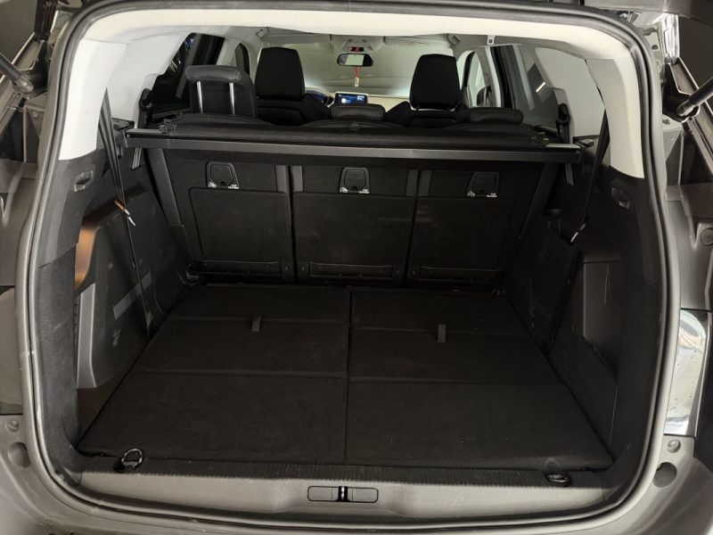 PEUGEOT 5008 II 1.5 BLUEHDI 130 S&S ALLURE EAT8