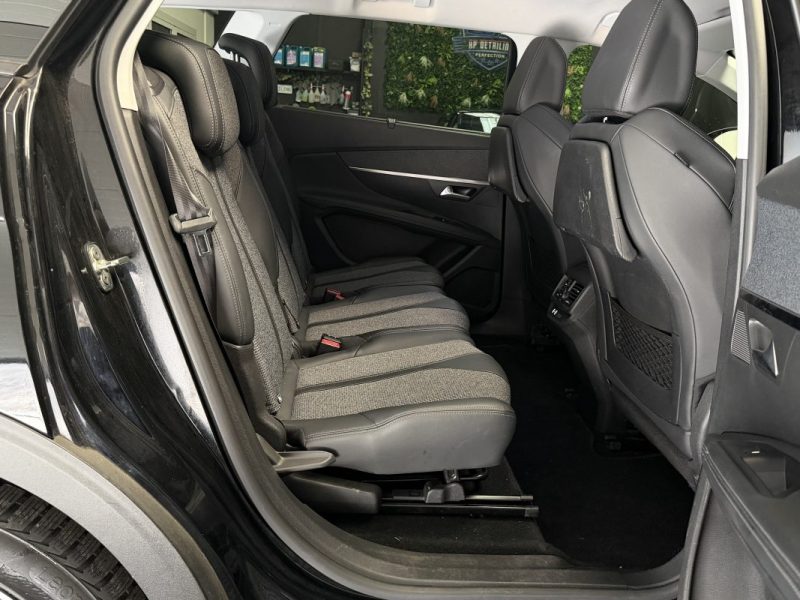 PEUGEOT 5008 II 1.5 BLUEHDI 130 S&S ALLURE EAT8