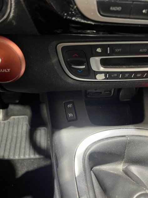 RENAULT SCENIC 3 1.6L 130ch BOSE, Caméra de Recul, Régulateur de vitesse