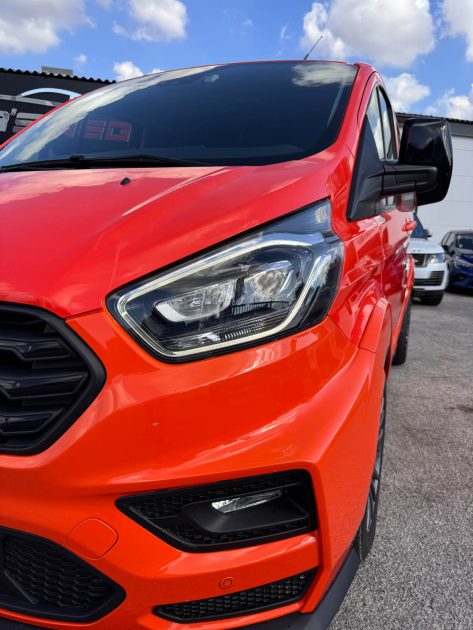 FORD TRANSIT CUSTOM MS-RT 185 CV 6 PLACES ETAT EXCEPTIONNEL