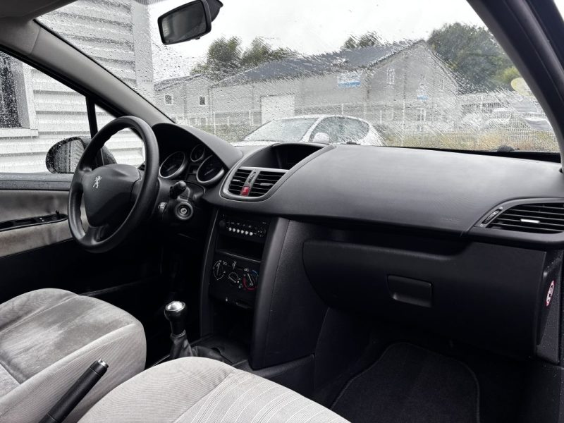 PEUGEOT 207 1.4E 16V 2006