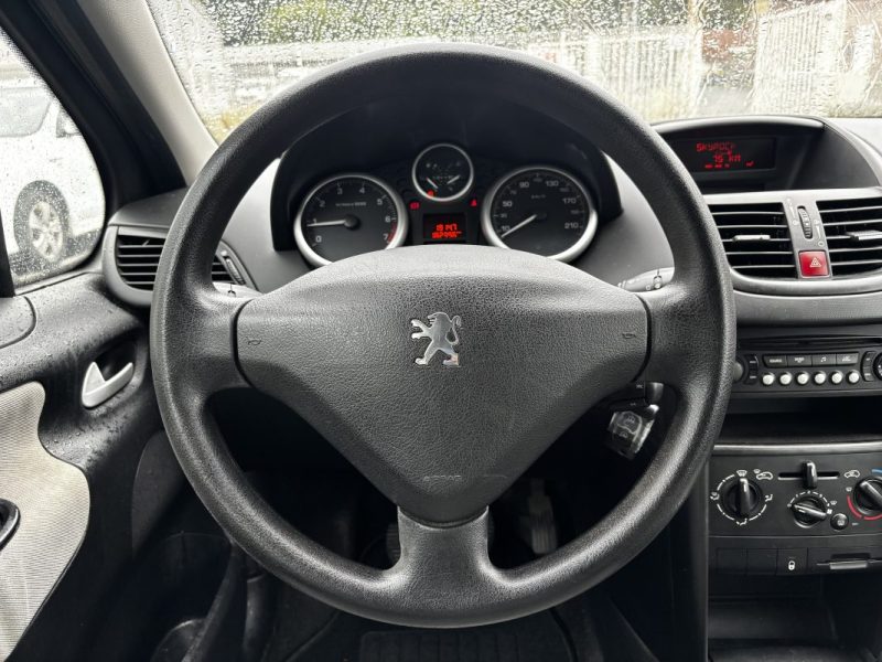 PEUGEOT 207 1.4E 16V 2006