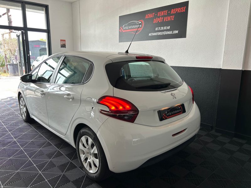 PEUGEOT 208 LIKE 1.0 68