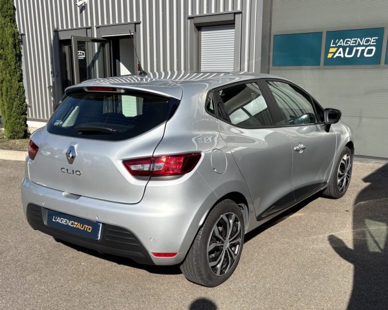 RENAULT CLIO IV 0.9 TCE - 90 ch - Entretiens complet - 2018
