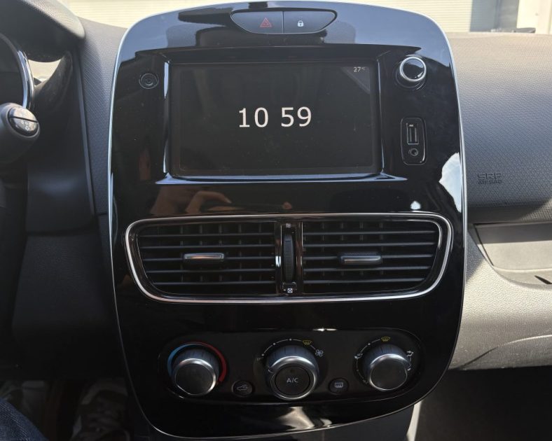 RENAULT CLIO IV 0.9 TCE - 90 ch - Entretiens complet - 2018