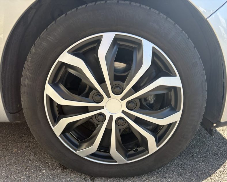 RENAULT CLIO IV 0.9 TCE - 90 ch - Entretiens complet - 2018