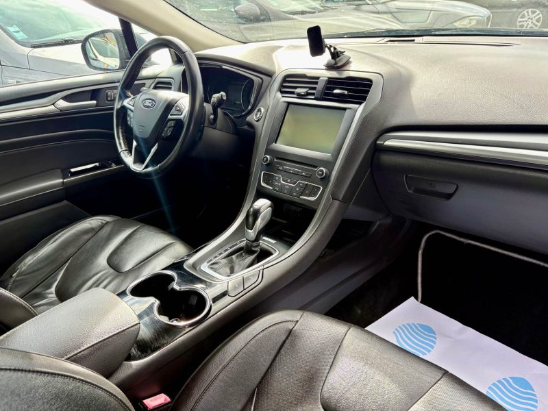 FORD MONDEO 