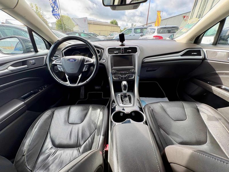 FORD MONDEO 