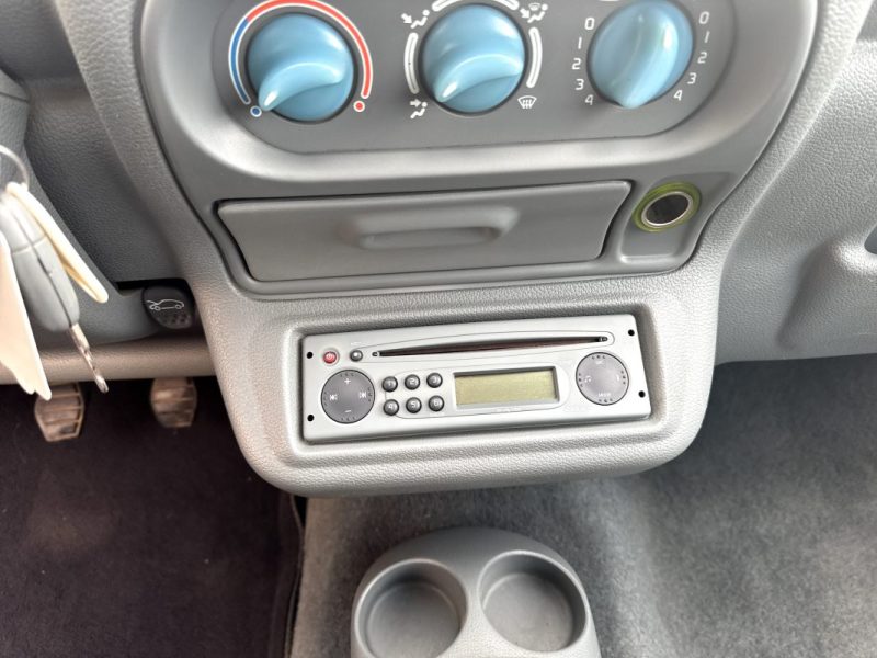 RENAULT TWINGO PACK AUTHENTIQUE 1.2 GARANTIE 12 MOIS