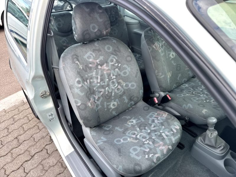 RENAULT TWINGO PACK AUTHENTIQUE 1.2 GARANTIE 12 MOIS