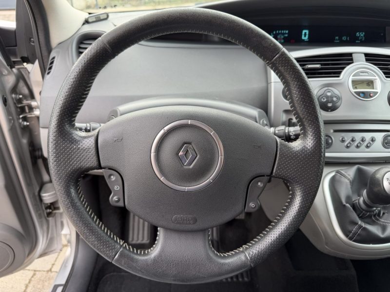 RENAULT SCENIC II 1.6 16V 110 EXCEPTION 
