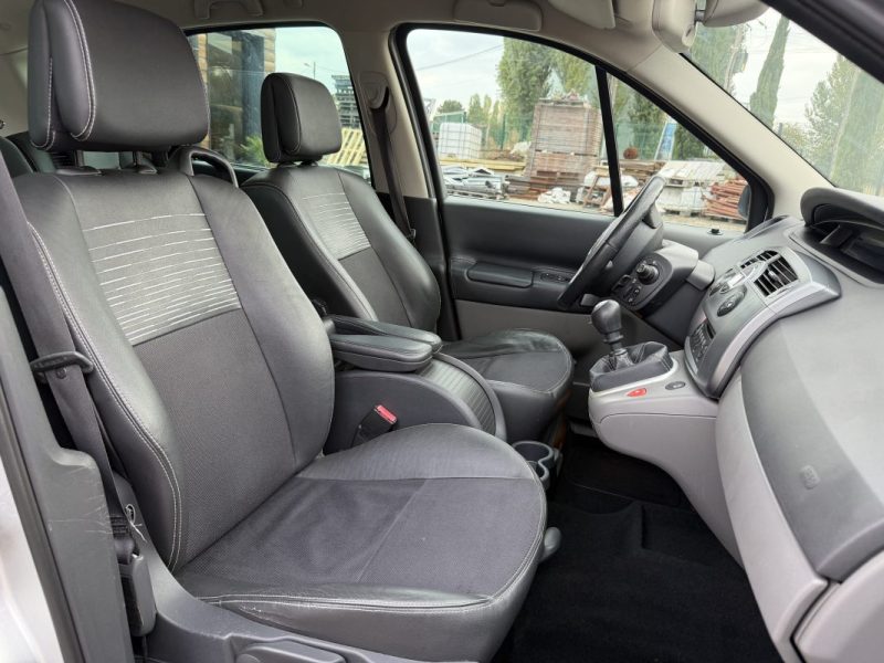 RENAULT SCENIC II 1.6 16V 110 EXCEPTION 