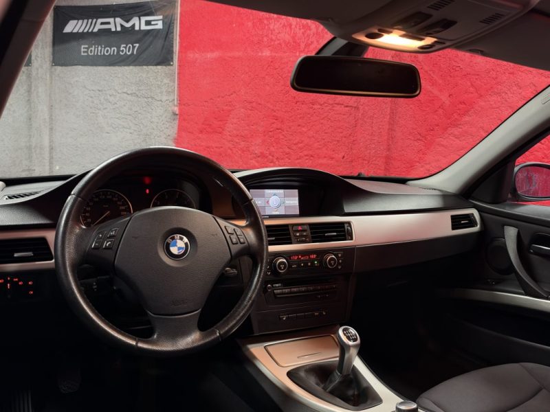 🟢  Bmw serie 3 318 i 143 cv Ecran Gps  Sièges chauffants Toit ouvrant